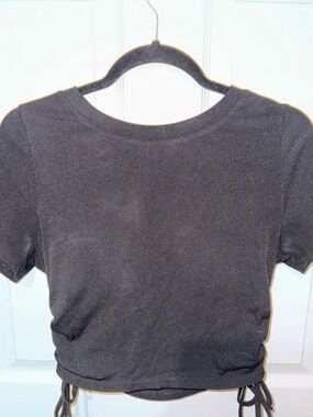 SHEIN Black Ribbed Short Sleeve Drawstring Crop Top